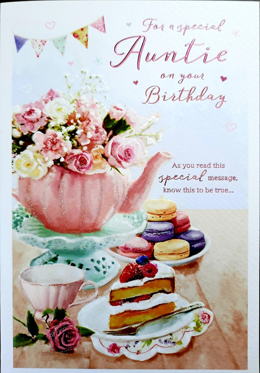 AUNTIE BIRTHDAY CARD