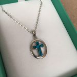 INLAID PAUA SHELL CIRCLED CROSS PENDANT BLUE