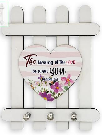 WOODEN KEY HOLDER THE BLESSING OF THE LORD 