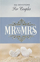 MR & MRS 366 DEVOTIONS FOR COUPLES