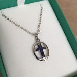 INLAID PAUA SHELL CIRCLED CROSS PENDANT PURPLE